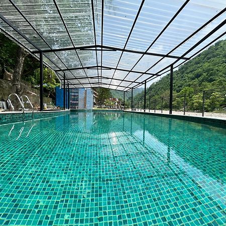 Dls Divine River Resort And Spa, Rishikesh Exterior photo