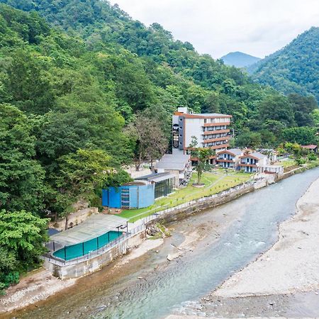Dls Divine River Resort And Spa, Rishikesh Exterior photo