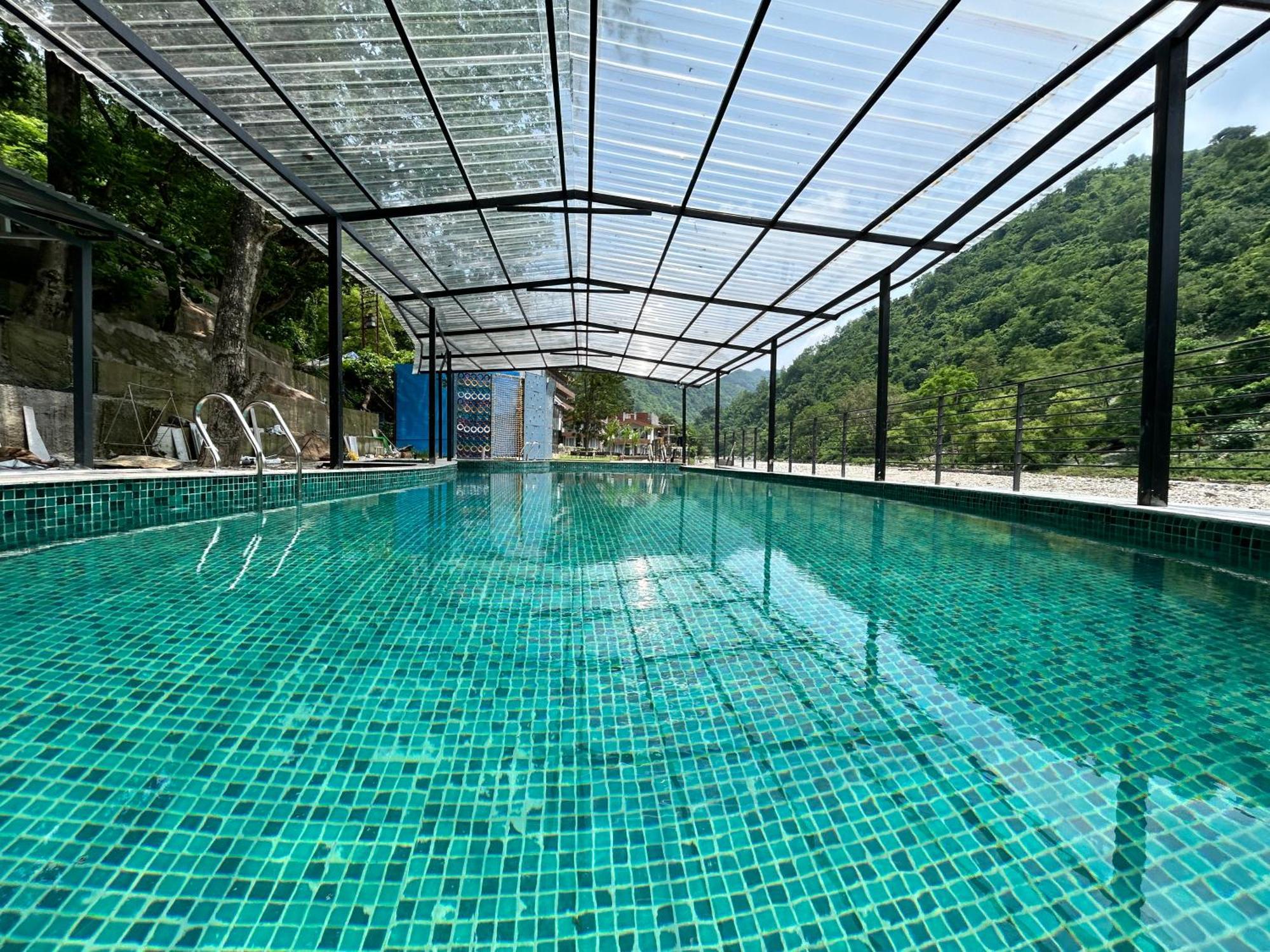 Dls Divine River Resort And Spa, Rishikesh Exterior photo