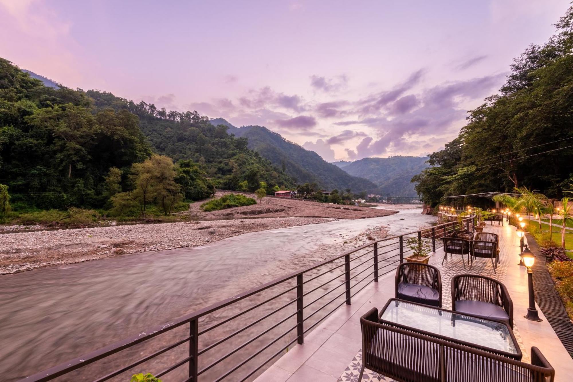 Dls Divine River Resort And Spa, Rishikesh Exterior photo