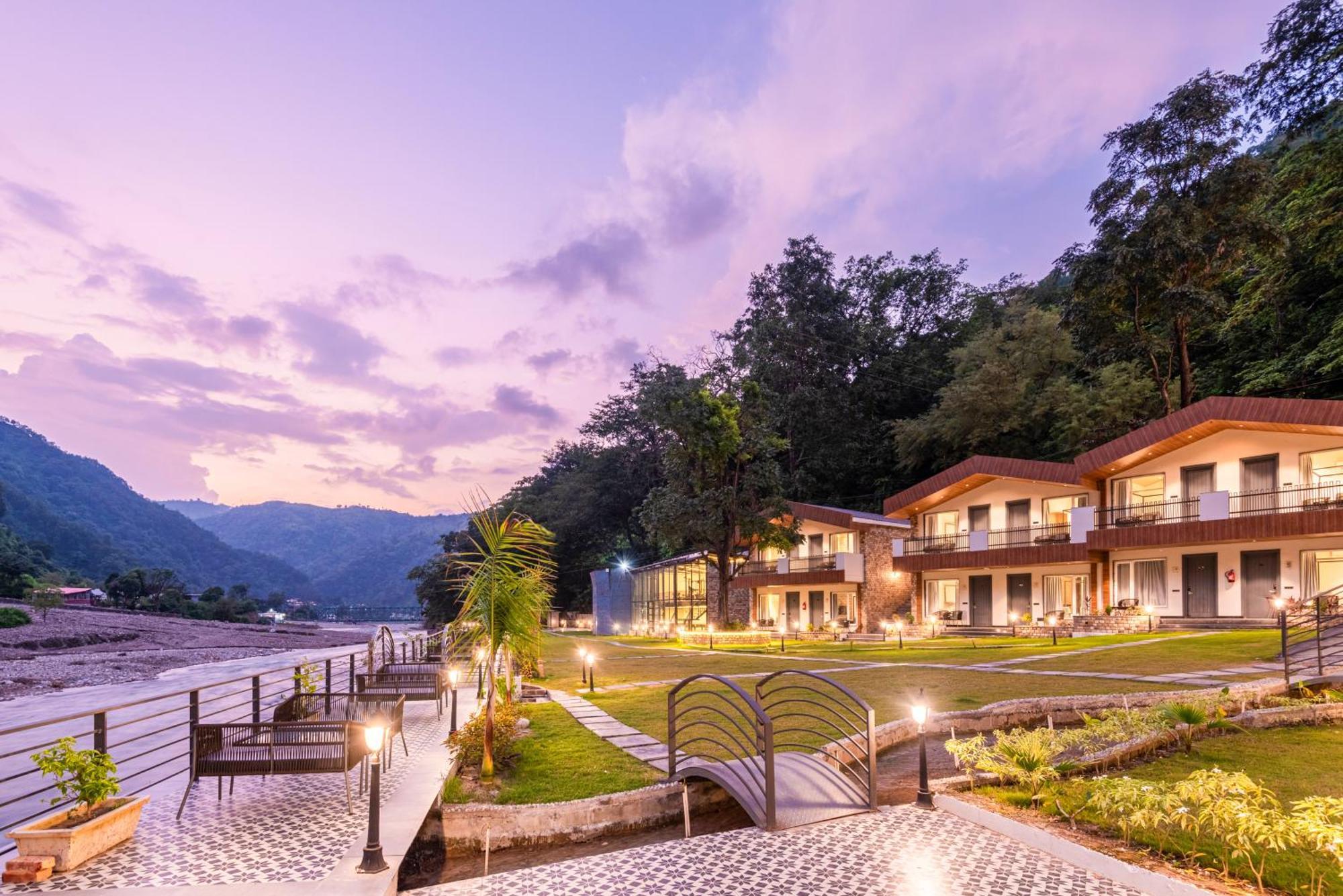 Dls Divine River Resort And Spa, Rishikesh Exterior photo