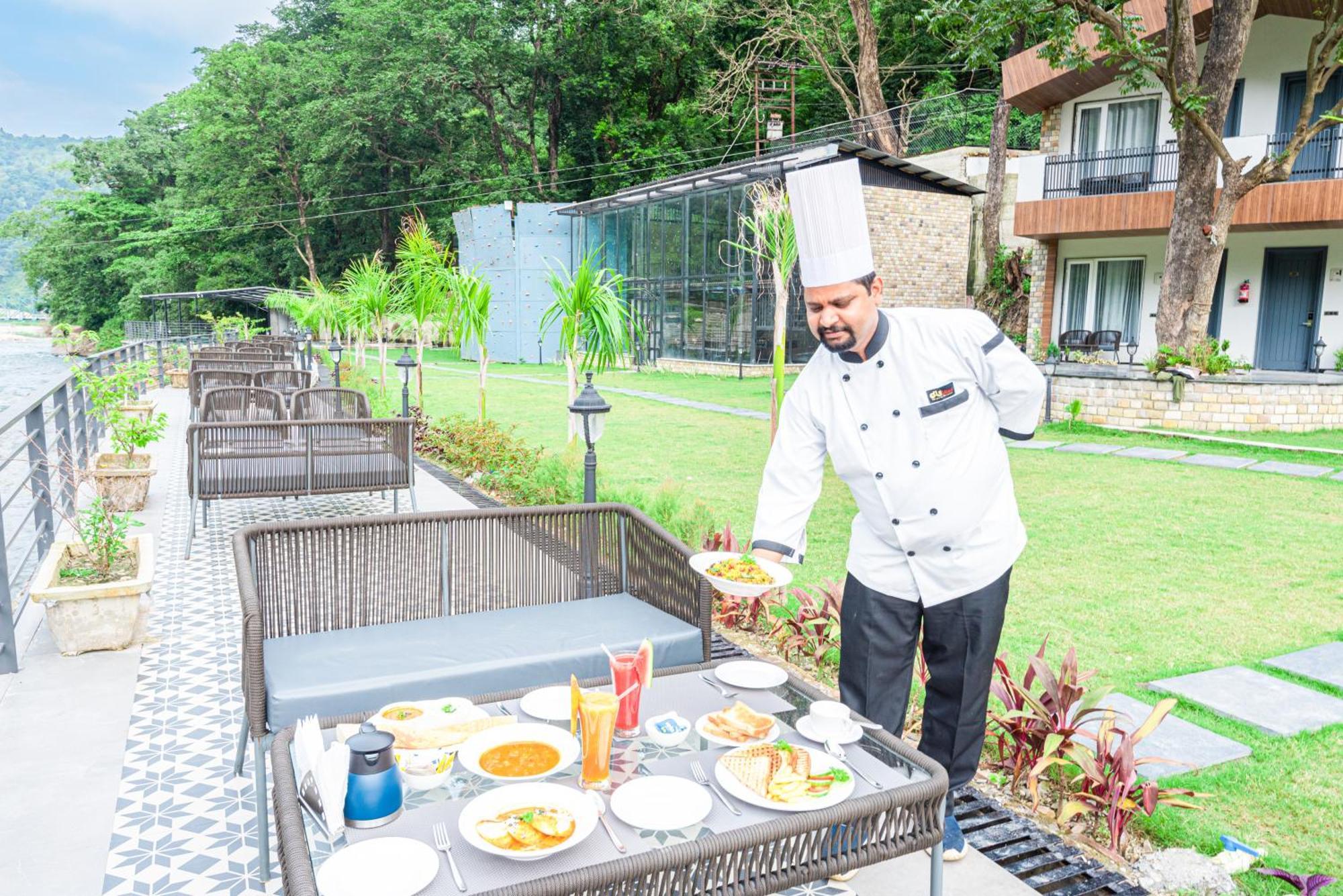 Dls Divine River Resort And Spa, Rishikesh Exterior photo