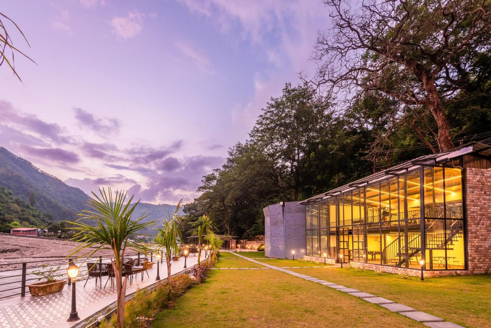 Dls Divine River Resort And Spa, Rishikesh Exterior photo