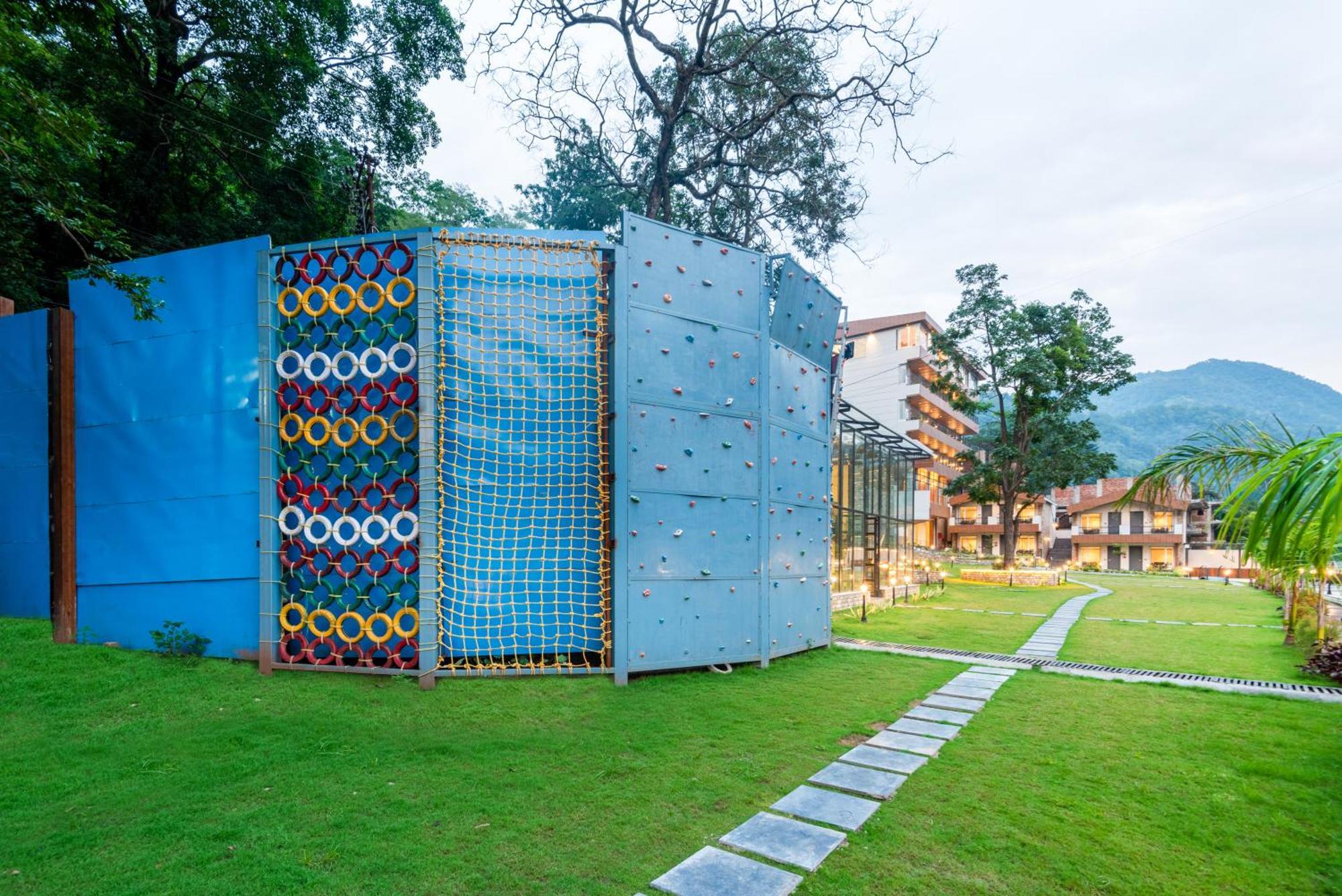 Dls Divine River Resort And Spa, Rishikesh Exterior photo