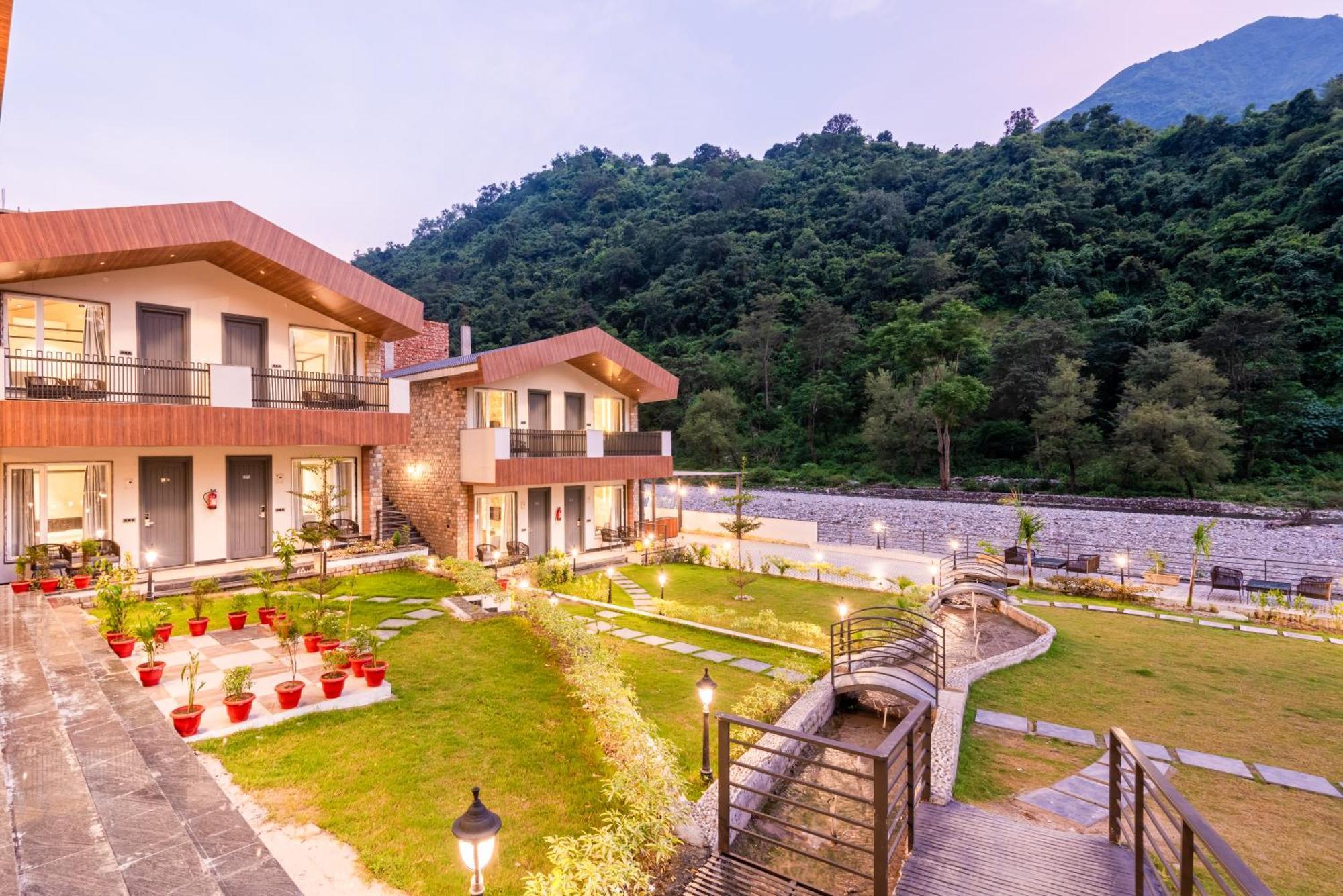 Dls Divine River Resort And Spa, Rishikesh Exterior photo